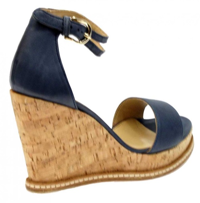 C4 OW0 32 05 01 117 Босоножки женские COCCINELLE р.36 2.jpg