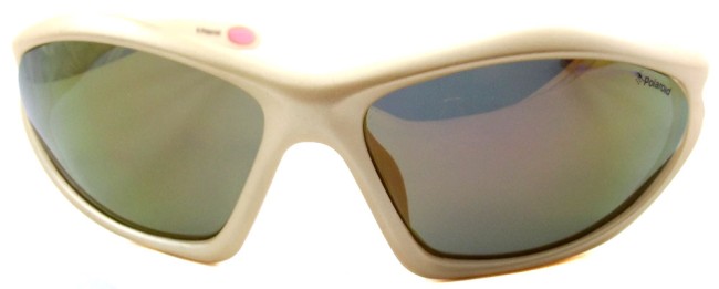 P7975B Polaroid-3_enlpa.jpg