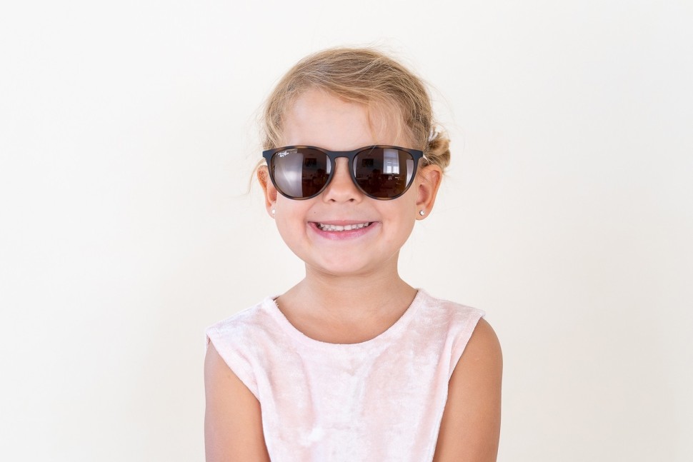 Солнцезащитные очки Ray-Ban RJ9060S 700673 50 Ray-Ban