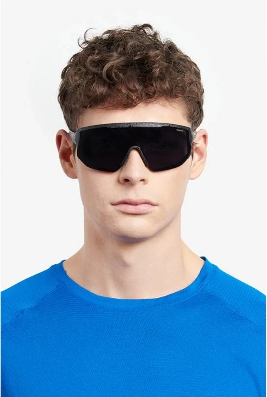 Сонцезахисні окуляри Polaroid PLD 7047/S 00399M9