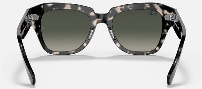 Солнцезащитные очки Ray-Ban RB2186 133371 52 Ray-Ban