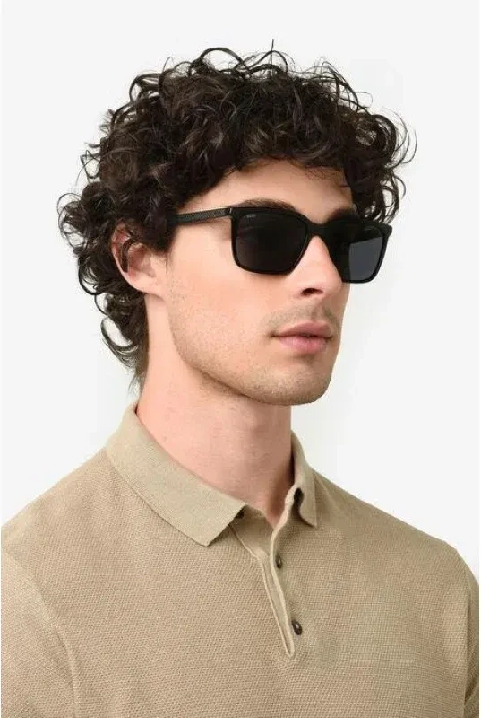 Сонцезахисні окуляри Hugo Boss 1579/S 08A572K Сонцезахисні окуляри Hugo Boss 1579/S 08A572K