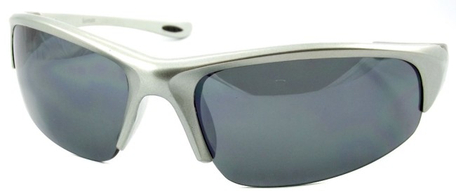 M7020B Polaroid-1.jpg