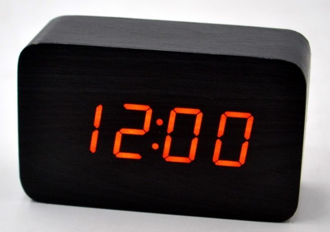 Настільний годинник декоративний VST-863-3 з помаранчевим підсвічуванням у вигляді дерев&#39;яного бруска.